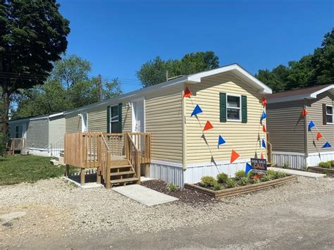 com has 43 Mobile Homes for Sale near Columbus, OH. . Mobile homes for sale columbus ohio